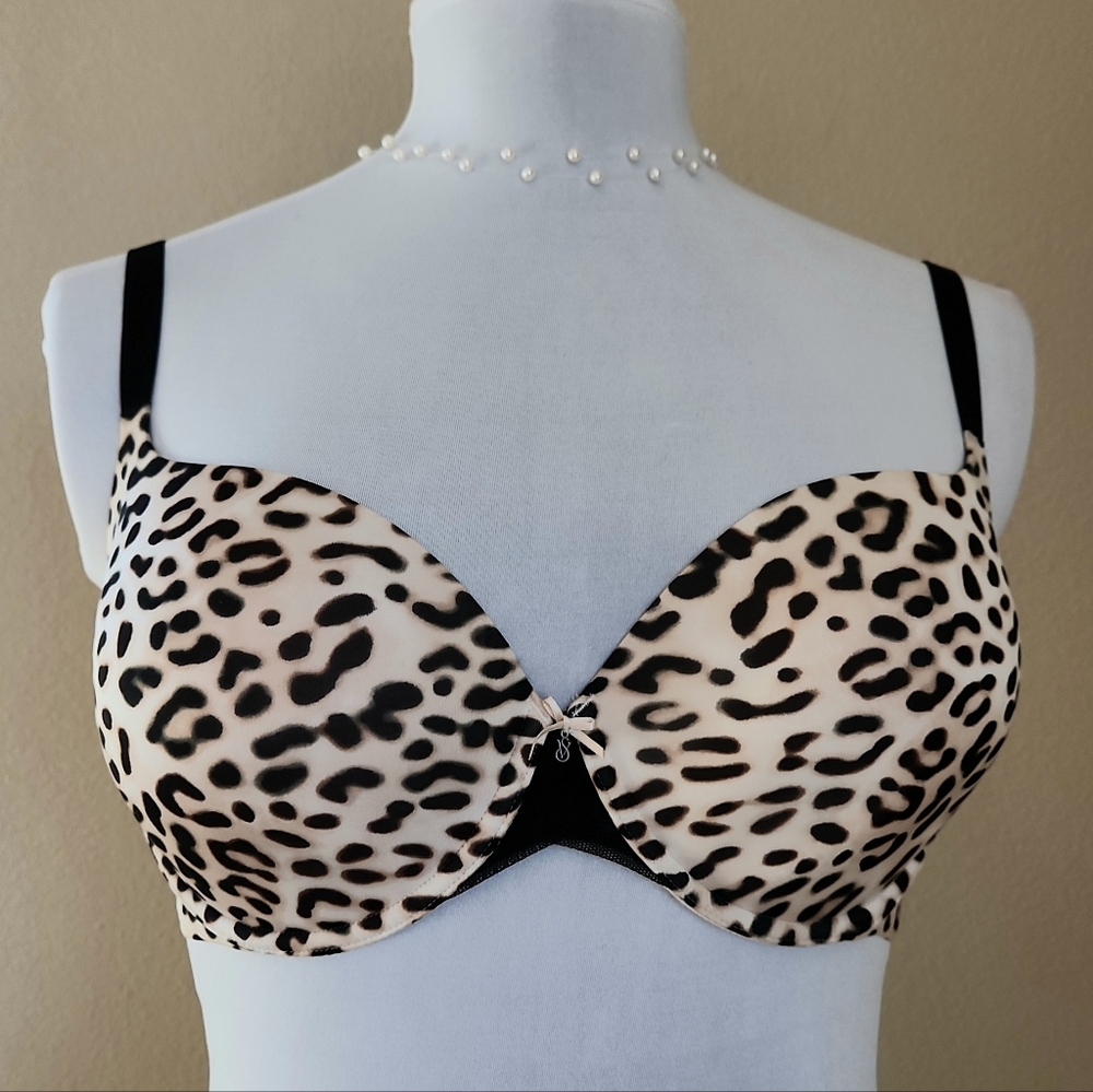 VS Demi 34DDD